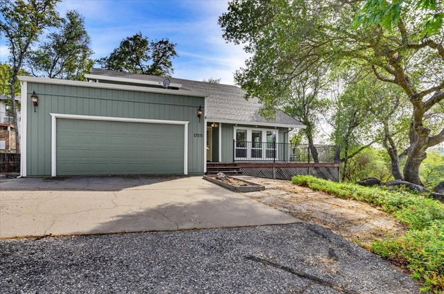 17575 Chaparral Dr, Penn Valley, CA 95946