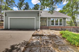 17575 Chaparral Dr, Penn Valley, CA 95946