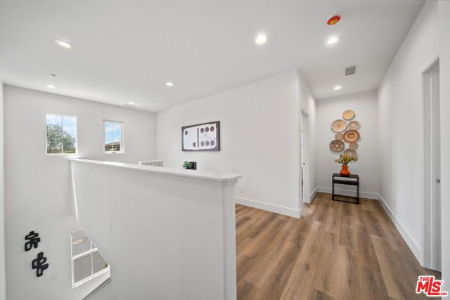 270 Lockford, Irvine, CA 92602