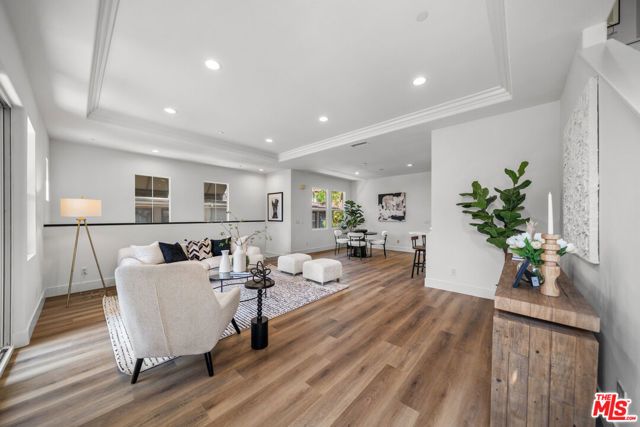 270 Lockford, Irvine, CA 92602