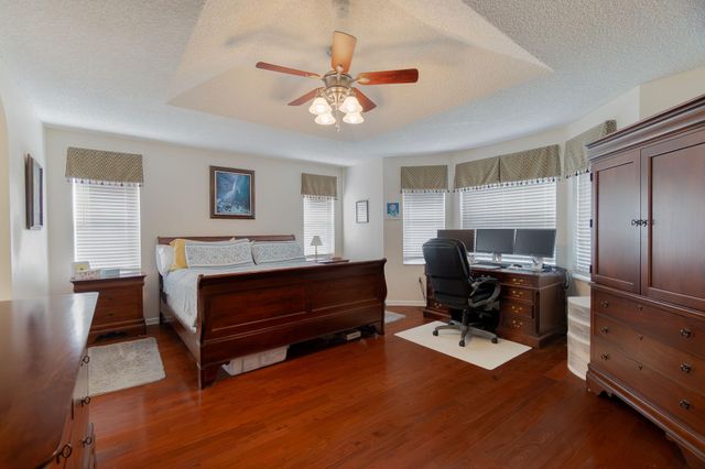9912 Woodworth Court, Wellington, FL 33414