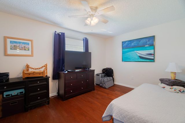 9912 Woodworth Court, Wellington, FL 33414