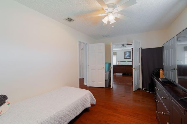 9912 Woodworth Court, Wellington, FL 33414