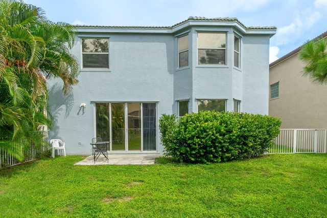 9912 Woodworth Court, Wellington, FL 33414