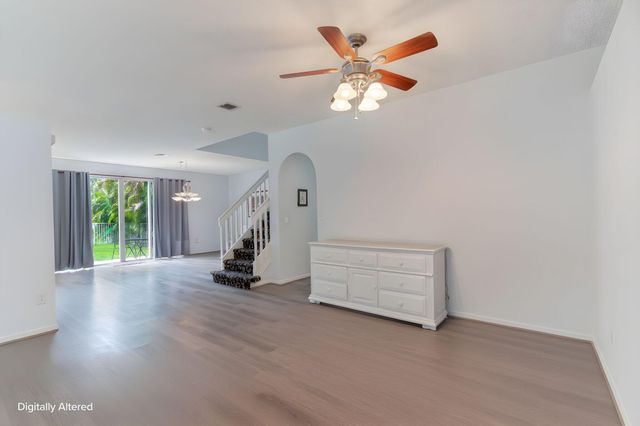 9912 Woodworth Court, Wellington, FL 33414