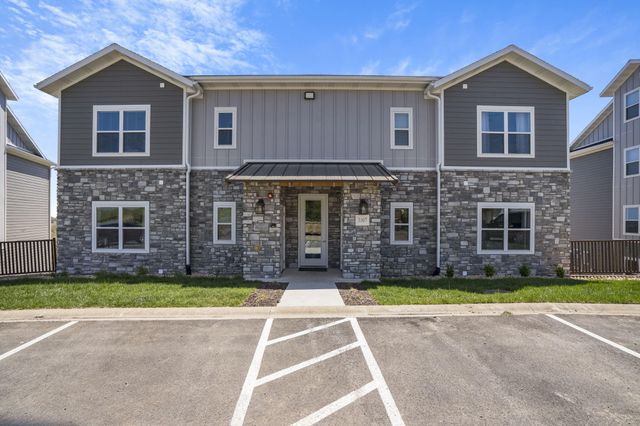 3107 S Vineyards Terrace Unit 5, Branson, MO 65616