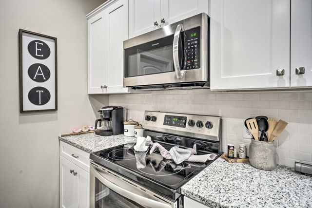 3107 S Vineyards Terrace Unit 5, Branson, MO 65616