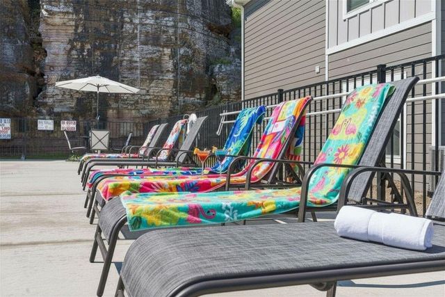 3107 S Vineyards Terrace Unit 5, Branson, MO 65616