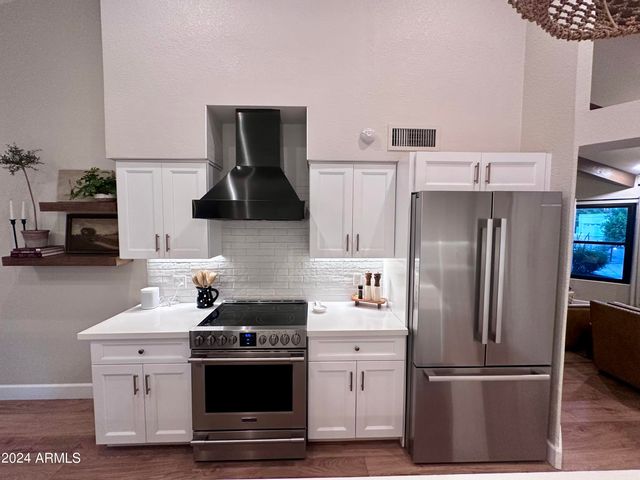 7627 E TURQUOISE Avenue, Scottsdale, AZ 85258