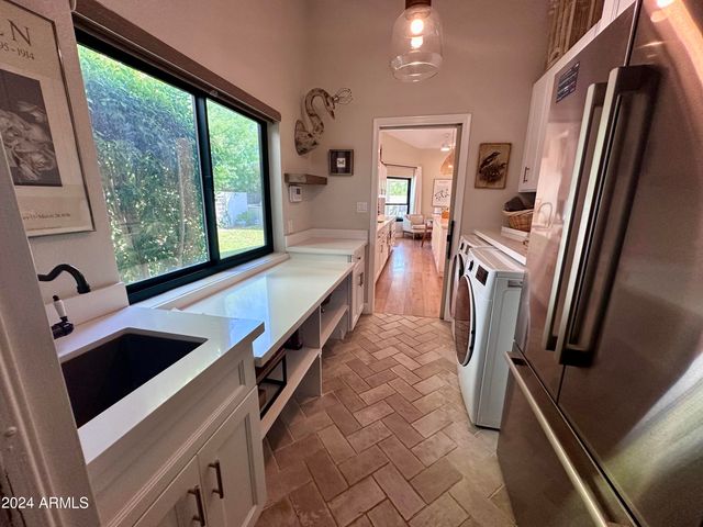 7627 E TURQUOISE Avenue, Scottsdale, AZ 85258