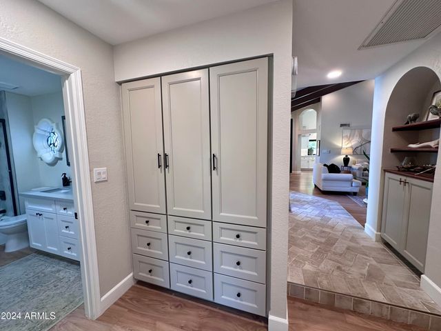 7627 E TURQUOISE Avenue, Scottsdale, AZ 85258