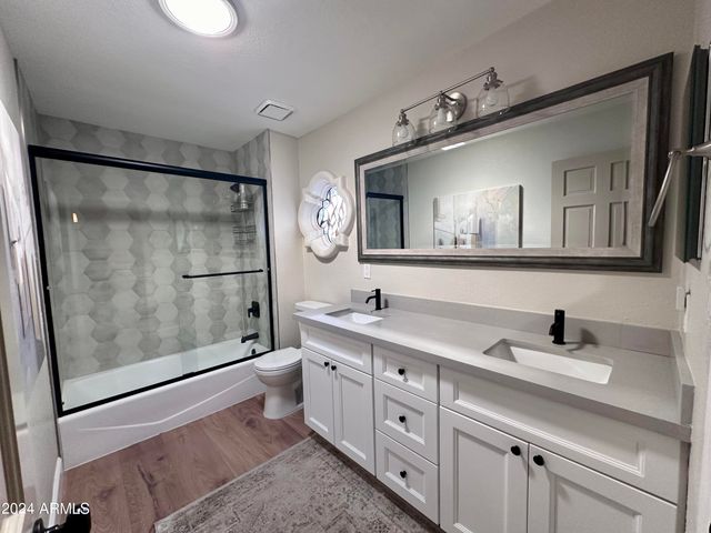 7627 E TURQUOISE Avenue, Scottsdale, AZ 85258