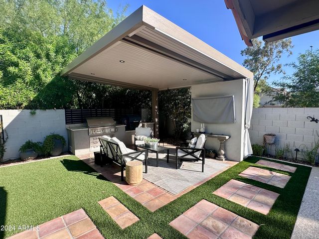 7627 E TURQUOISE Avenue, Scottsdale, AZ 85258