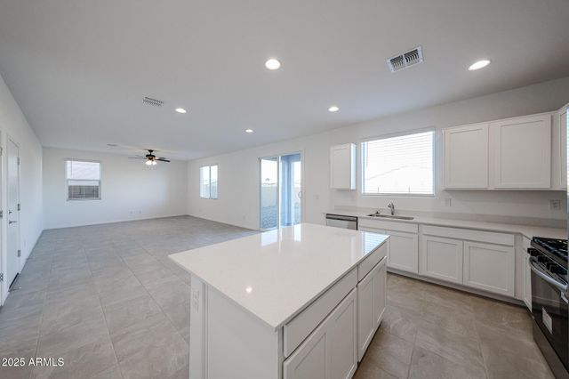 9540 W PINCHOT Avenue, Phoenix, AZ 85037