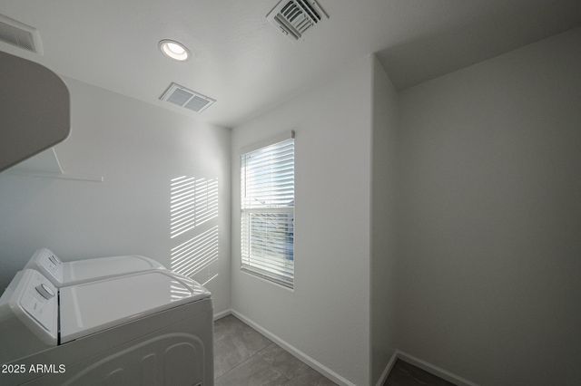 9540 W PINCHOT Avenue, Phoenix, AZ 85037