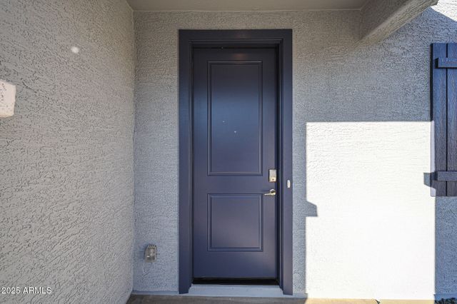 9540 W PINCHOT Avenue, Phoenix, AZ 85037