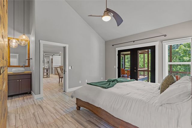 13164 Stoneridge Road, Bentonville, AR 72712