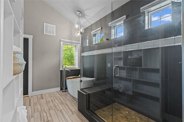 13164 Stoneridge Road, Bentonville, AR 72712