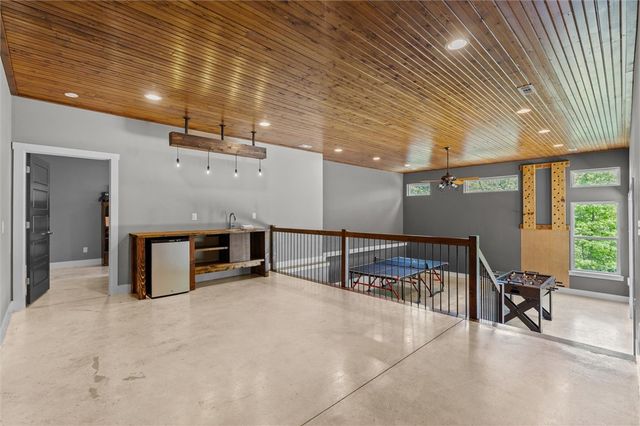 13164 Stoneridge Road, Bentonville, AR 72712