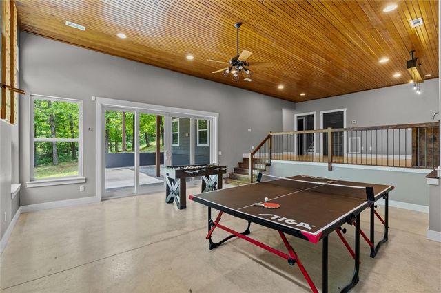13164 Stoneridge Road, Bentonville, AR 72712