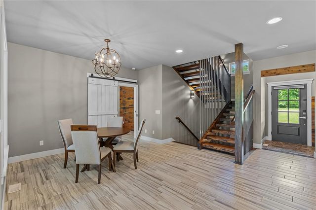13164 Stoneridge Road, Bentonville, AR 72712