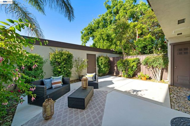 36405 Sereno Cmn, Fremont, CA 94536