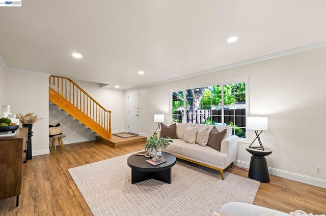 36405 Sereno Cmn, Fremont, CA 94536