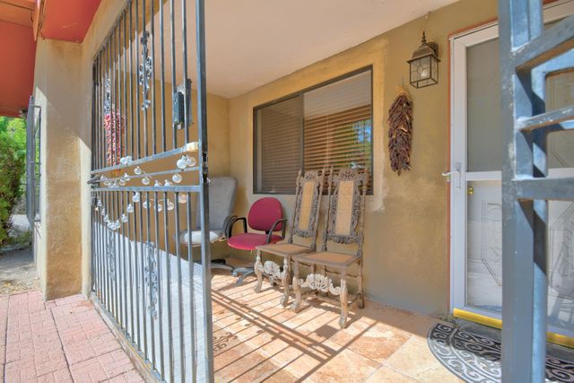 1513 Aragon Road SW, Albuquerque, NM 87105