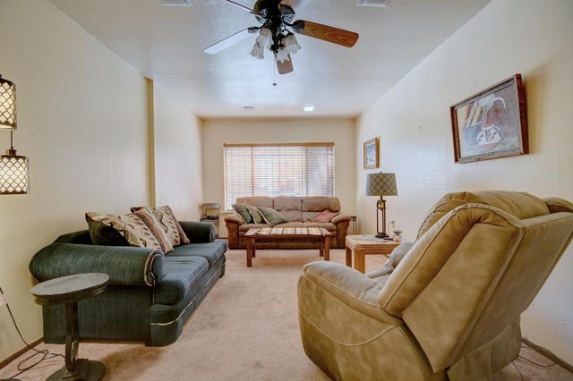 1513 Aragon Road SW, Albuquerque, NM 87105