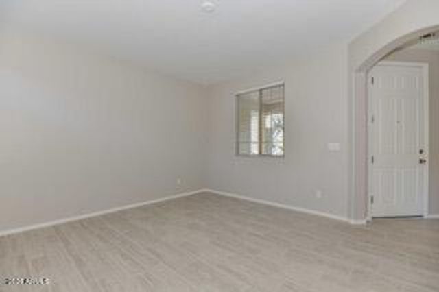 9207 W BENT TREE Drive, Peoria, AZ 85383