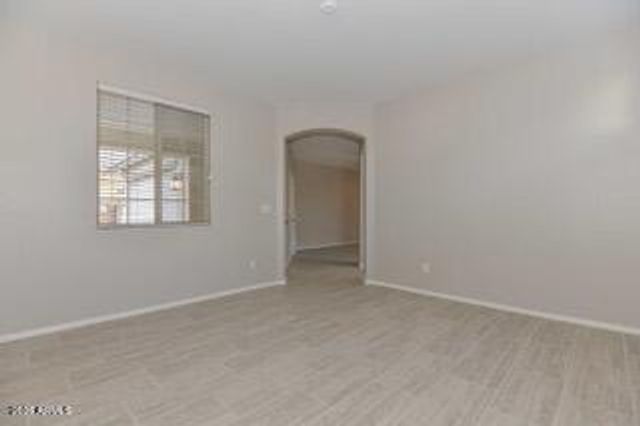 9207 W BENT TREE Drive, Peoria, AZ 85383
