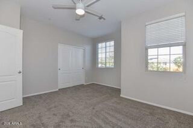 9207 W BENT TREE Drive, Peoria, AZ 85383