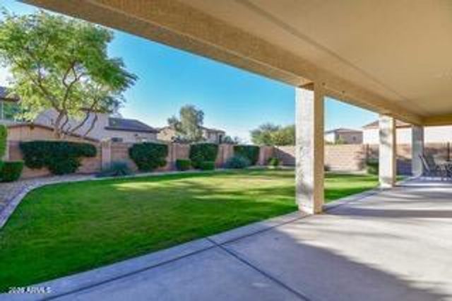 9207 W BENT TREE Drive, Peoria, AZ 85383