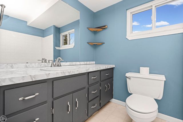 46514 Wright Avenue, Shelby Twp, MI 48317