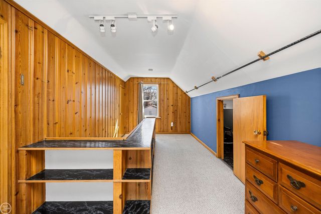 46514 Wright Avenue, Shelby Twp, MI 48317