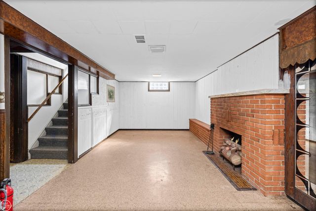 46514 Wright Avenue, Shelby Twp, MI 48317