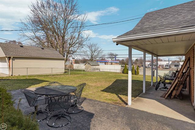 46514 Wright Avenue, Shelby Twp, MI 48317