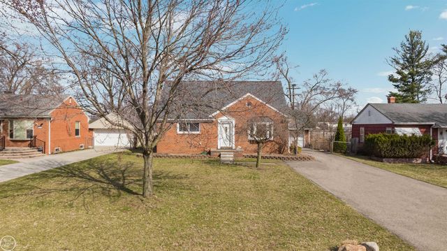 46514 Wright Avenue, Shelby Twp, MI 48317