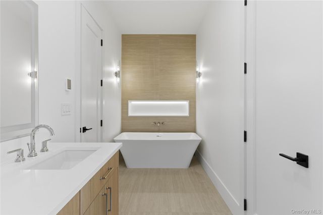 12 Lincoln Street, Sag Harbor, NY 11963