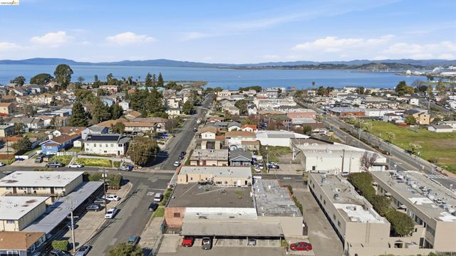 511 3Rd St, Rodeo, CA 94572