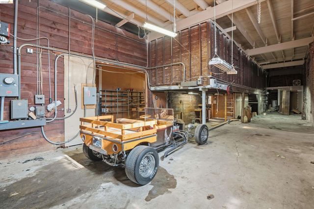 511 3Rd St, Rodeo, CA 94572