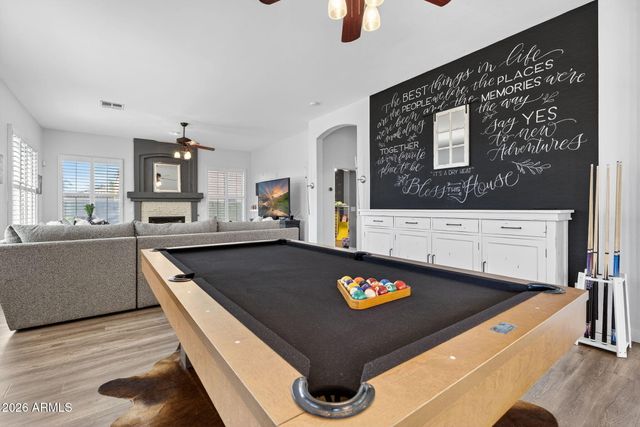 9661 E Greenway Street, Mesa, AZ 85207