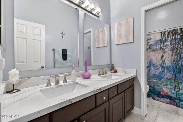 9661 E Greenway Street, Mesa, AZ 85207