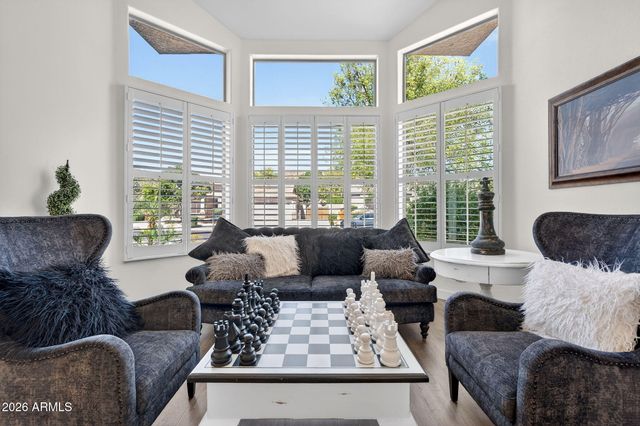 9661 E Greenway Street, Mesa, AZ 85207