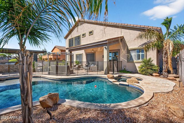 9661 E Greenway Street, Mesa, AZ 85207