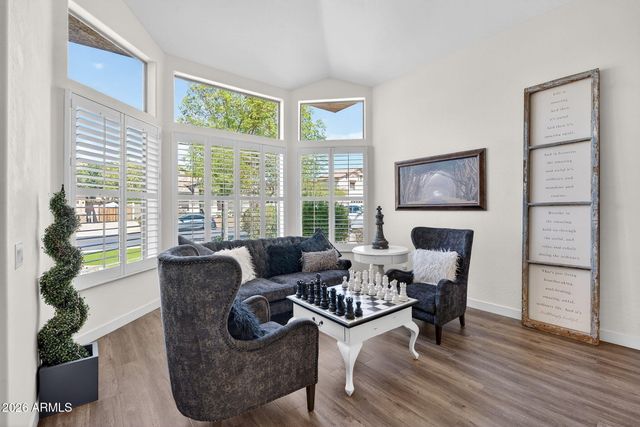 9661 E Greenway Street, Mesa, AZ 85207