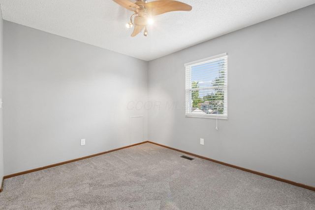 7626 Flynnway Drive, 133, Worthington, OH 43085