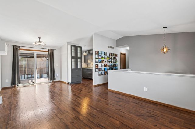 7626 Flynnway Drive, 133, Worthington, OH 43085