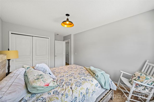 27 Sunview Circle, Arden, NC 28704