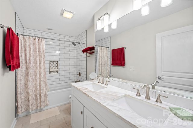 27 Sunview Circle, Arden, NC 28704